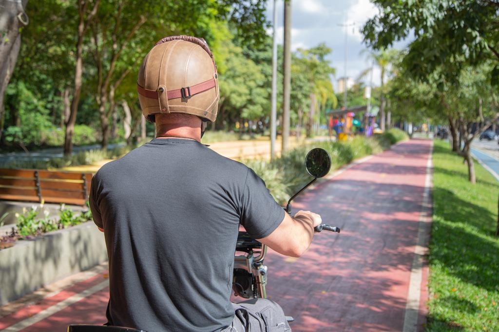 Barueri informa sobre as novas regras para motos elétricas